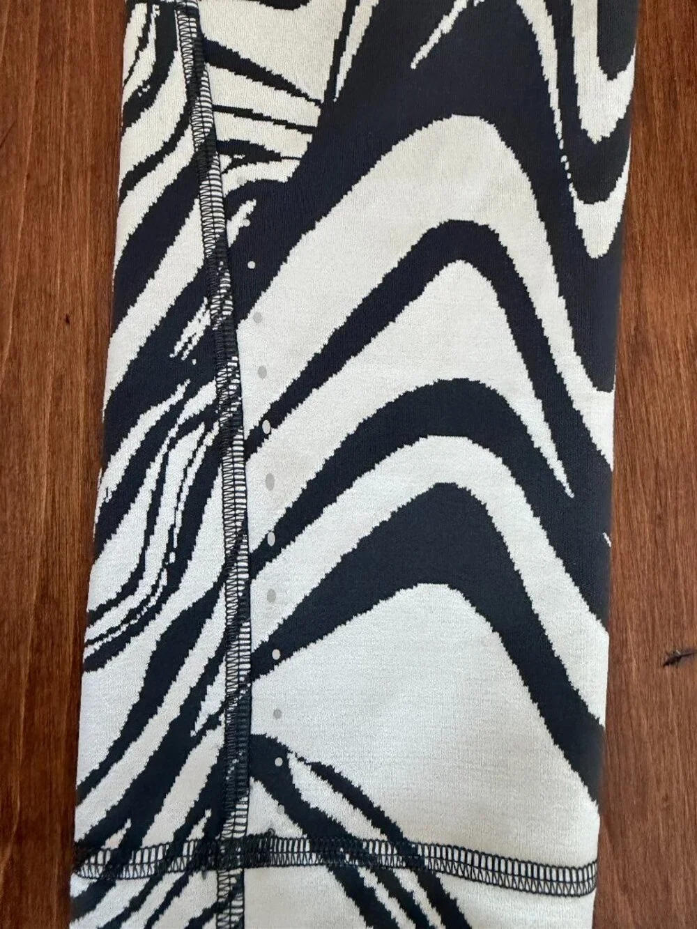 Lululemon Swift Speed High-Rise Crop Legging 21